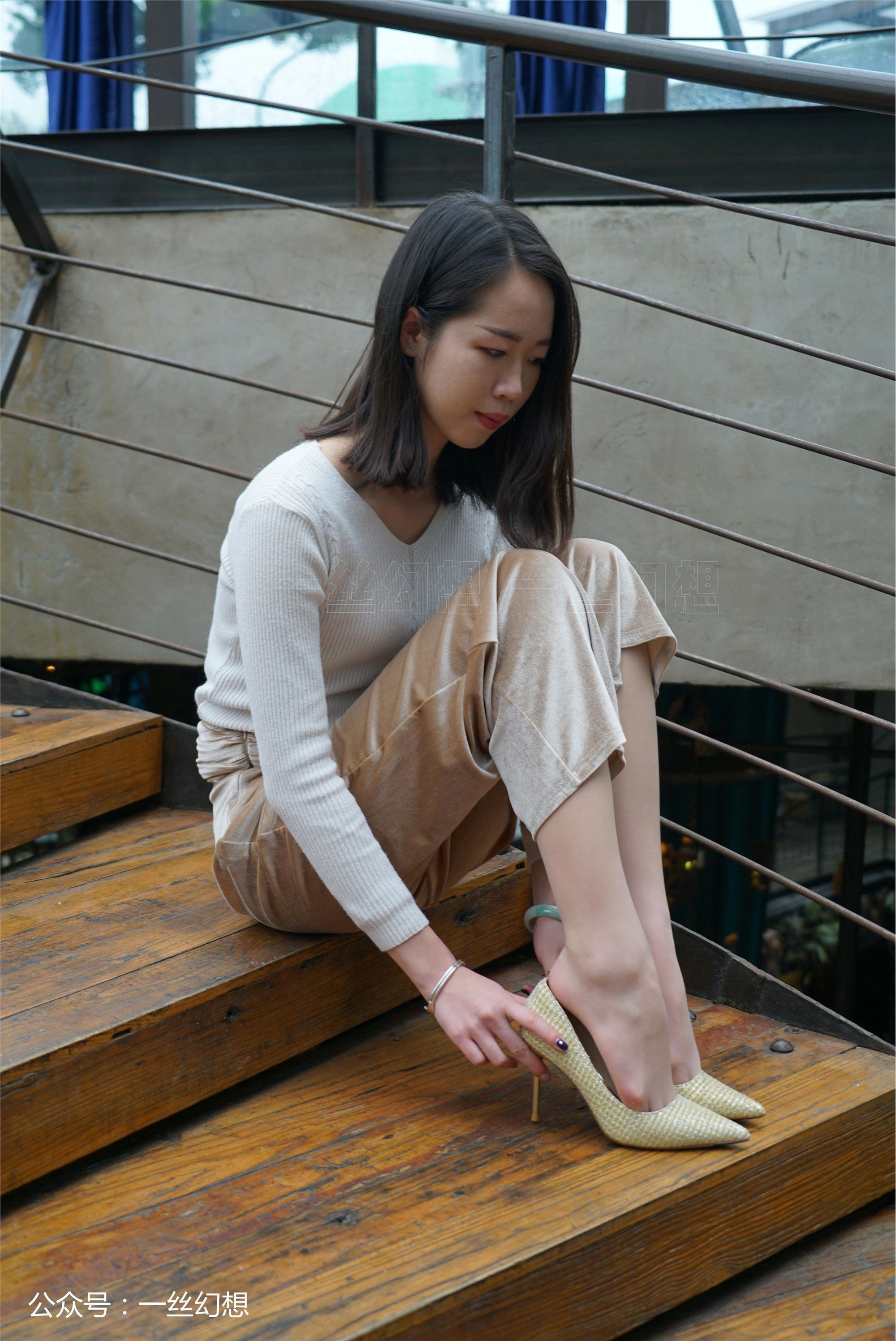 高丝女子图鉴 袜小喵×一丝幻想 NZ042 茜茜